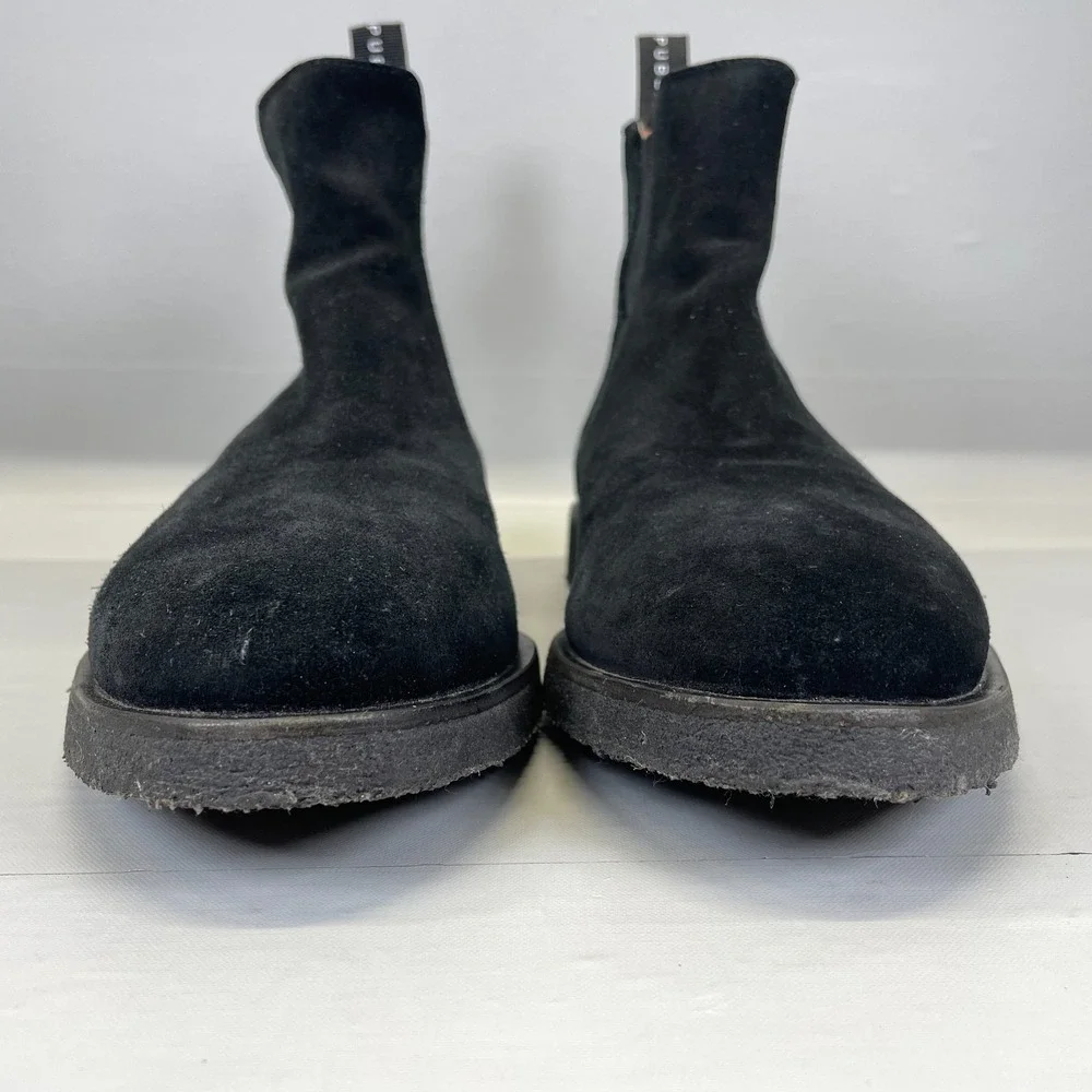 New Republic Chelsea Boots Mens Size 9 Black Suede Pull On Crepe Sole Shoes